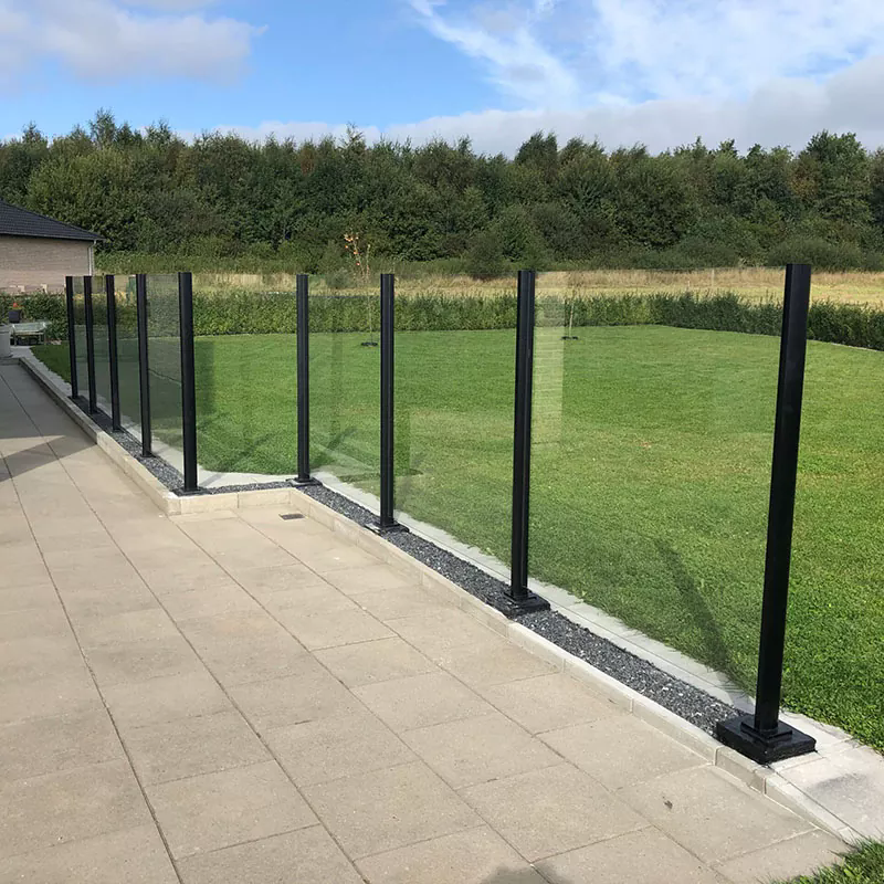 Aluminum Glass Railing